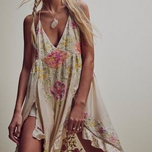Free People Full Bloom Floral Embroidered Top Dress-A709